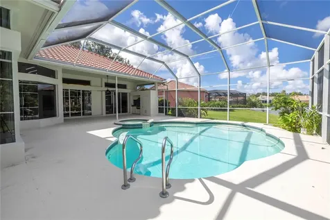 908 Lake Placido Court NE St Petersburg FL 33703