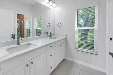 908 Lake Placido Court NE St Petersburg FL 33703
