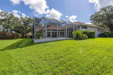 908 Lake Placido Court NE St Petersburg FL 33703