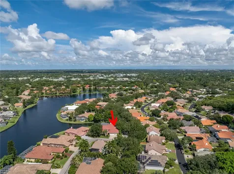 908 Lake Placido Court NE St Petersburg FL 33703