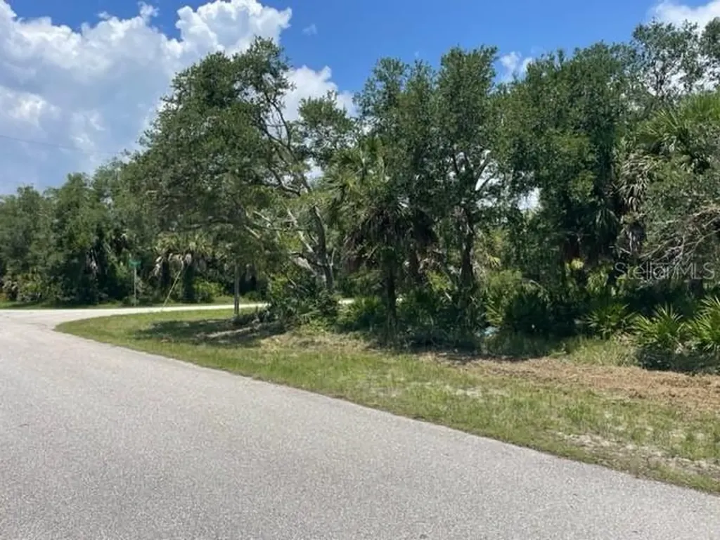 17130 Alvin Avenue Port Charlotte FL 33948