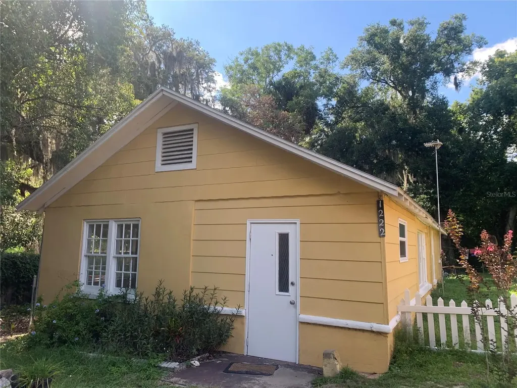 1222 Bonaire Drive Leesburg FL 34748