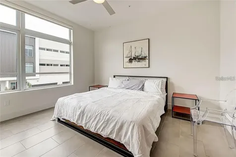 212 Cosmopolitan Court Sarasota FL 34236
