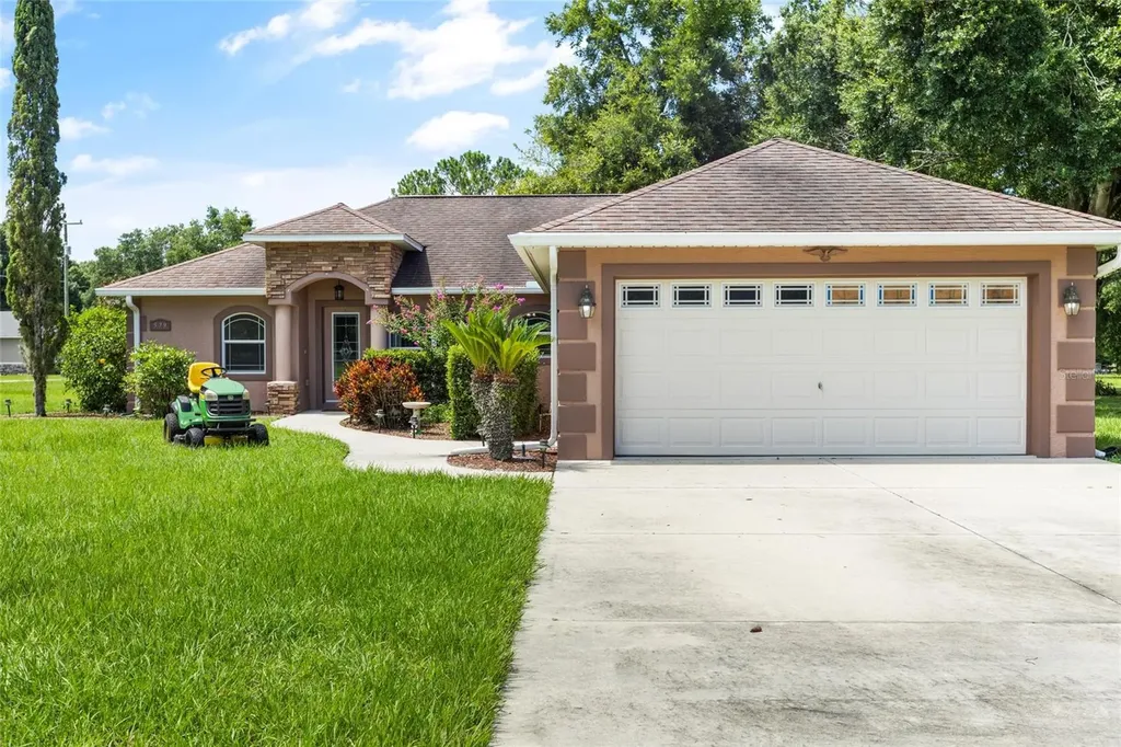 579 Guerrant Street Umatilla FL 32784