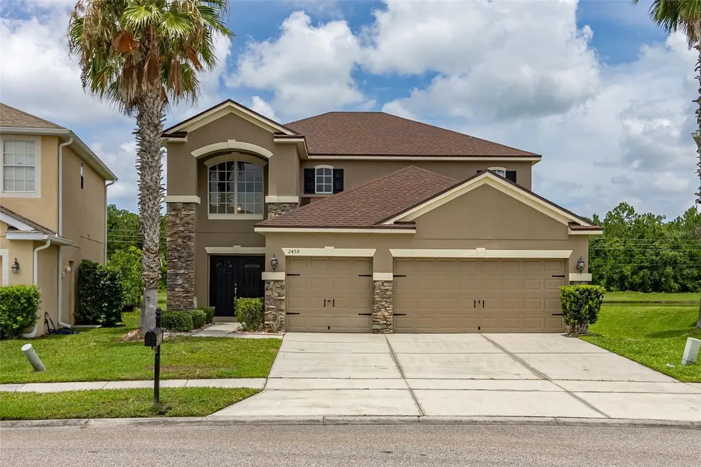 2458 Holly Pine Circle Orlando FL 32820
