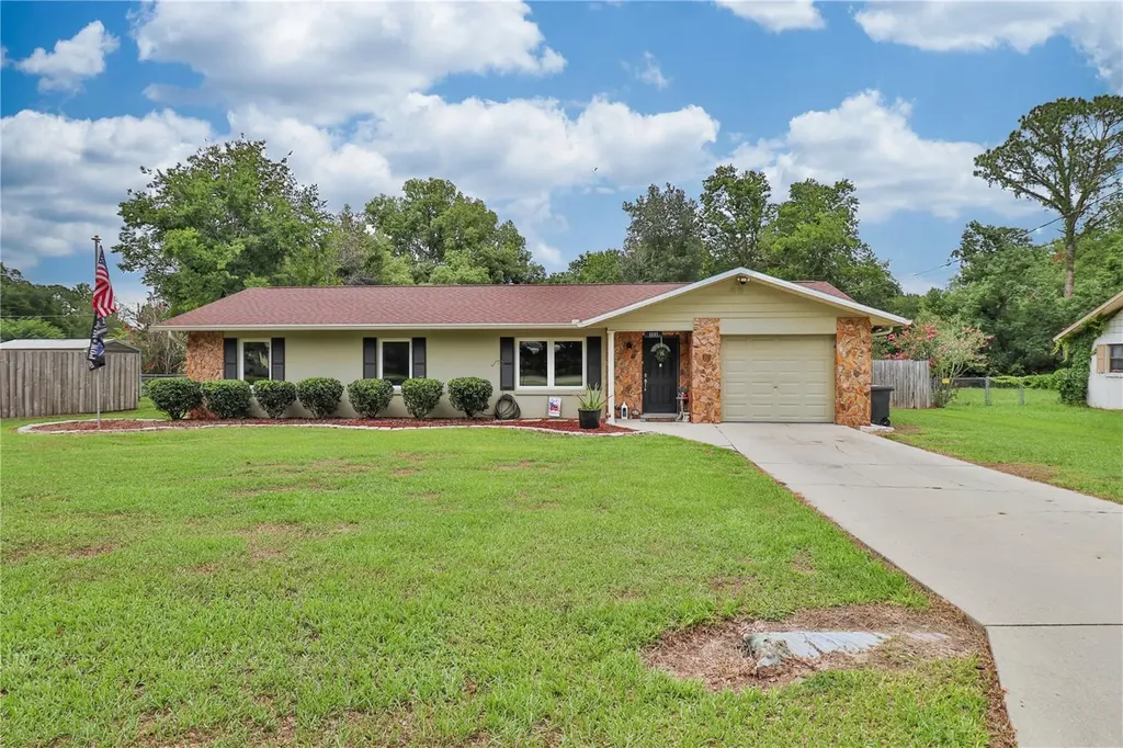 2237 NE 54th Street Ocala FL 34479