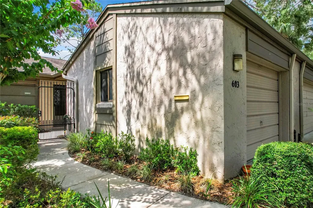 603 Woodridge Drive Fern Park FL 32730