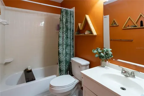 6329 NW 26th Terrace Gainesville FL 32653