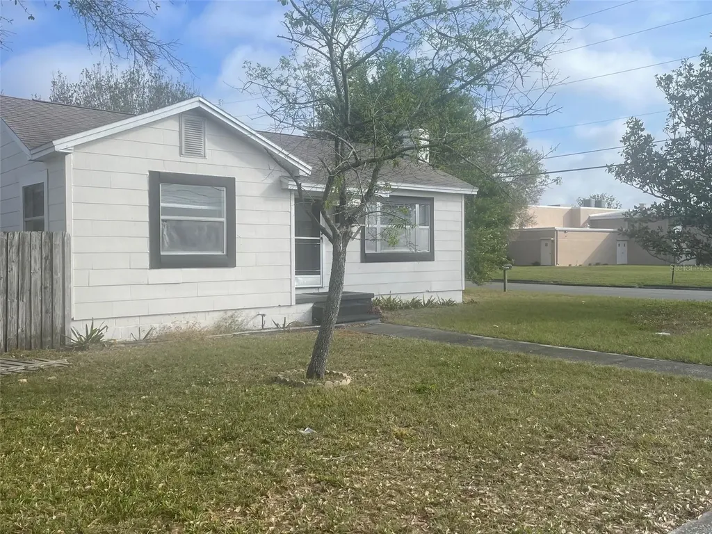 3301 30th Avenue N St Petersburg FL 33713