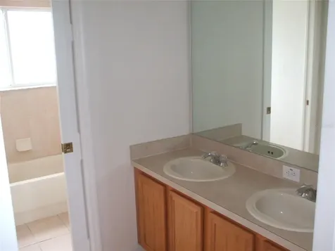 13010 Island Breeze Court Orlando FL 32824