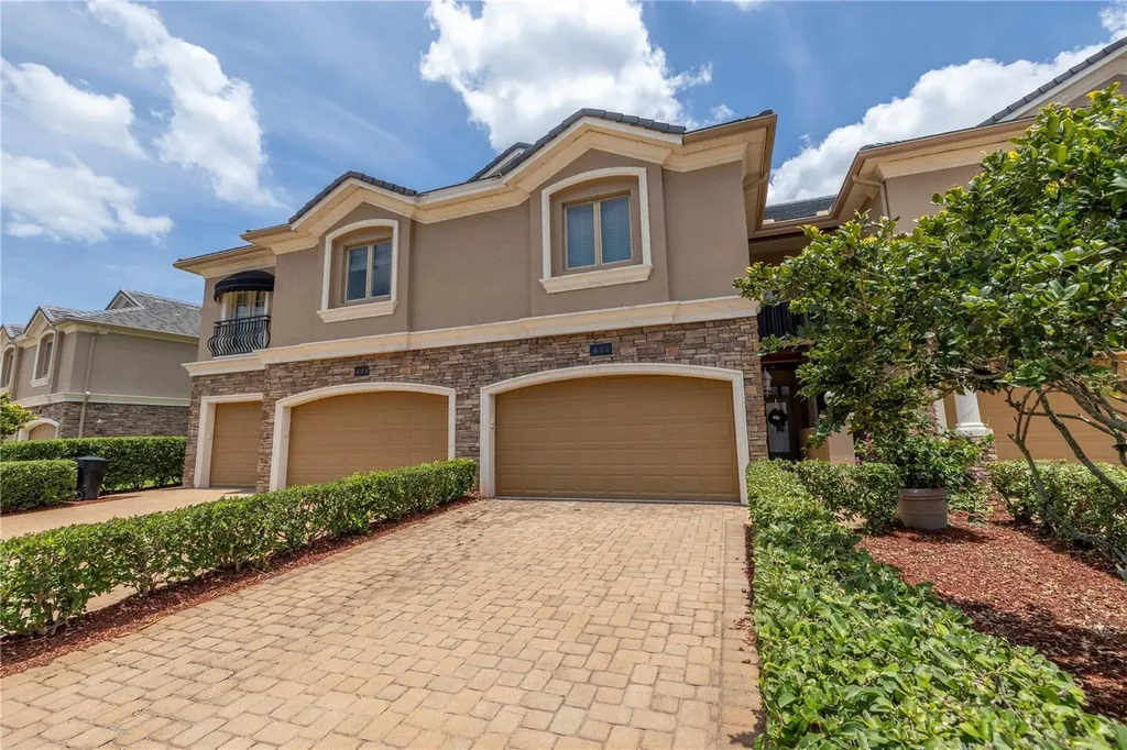 621 Saxony Boulevard St Petersburg FL 33716