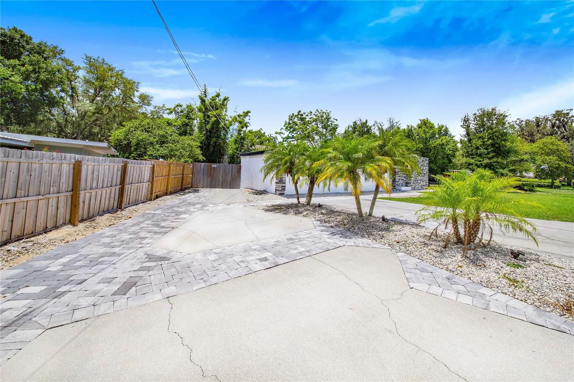 1004 Avenue G NE Winter Haven FL 33881