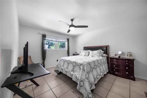 1004 Avenue G NE Winter Haven FL 33881