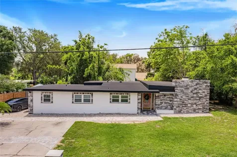 1004 Avenue G NE Winter Haven FL 33881