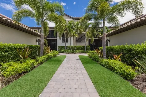 5721 Palmer Circle Bradenton FL 34211