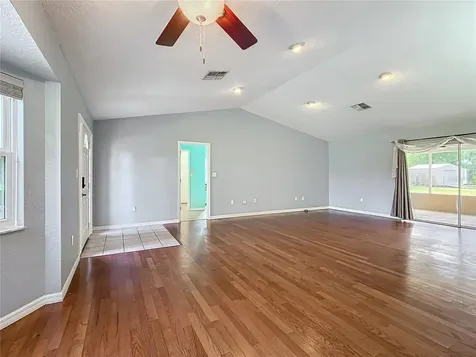 6185 Cr 631a Bushnell FL 33513