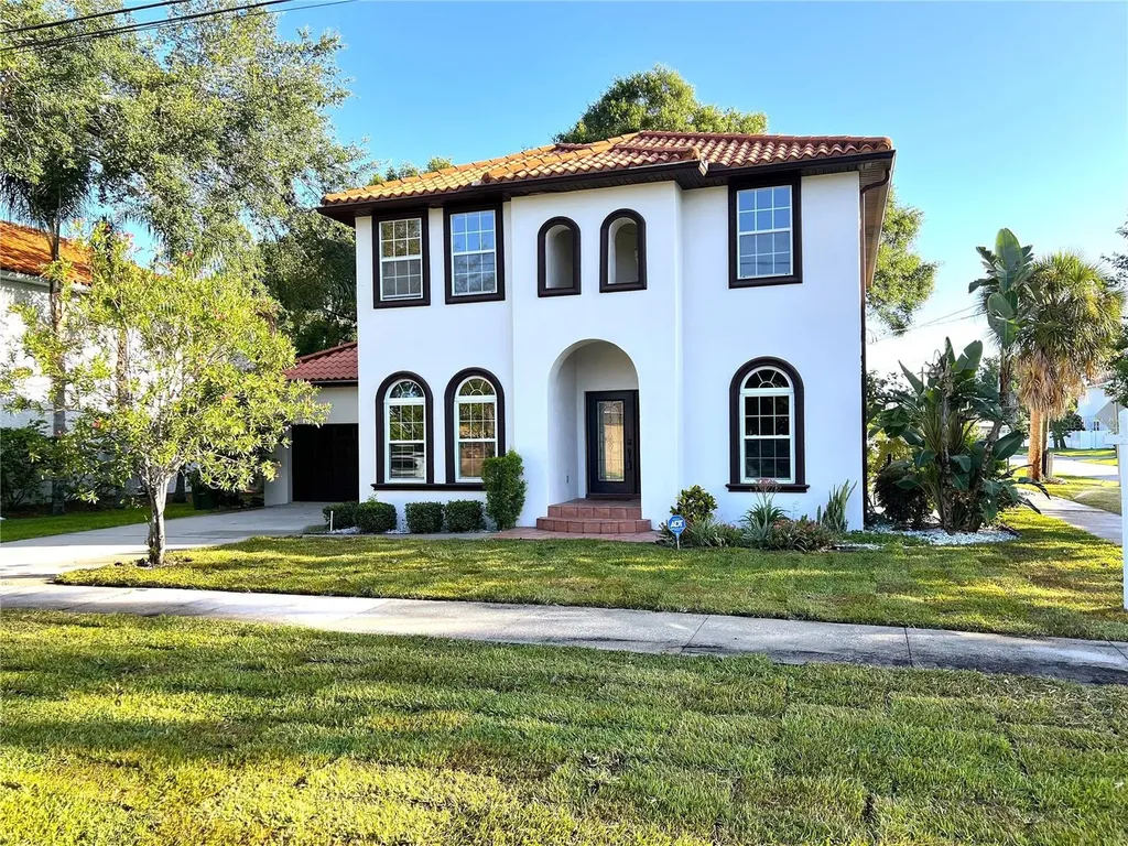 2801 W Gray Street Tampa FL 33609