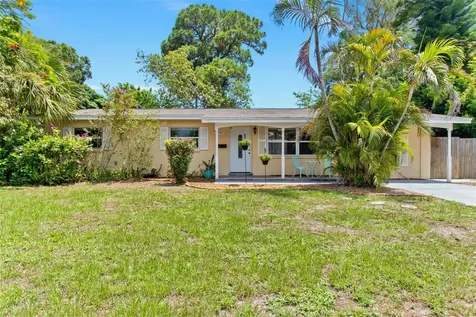 2090 62nd Place S St Petersburg FL 33712