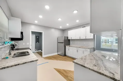 1451 14th Street S St Petersburg FL 33705