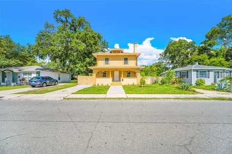 1451 14th Street S St Petersburg FL 33705