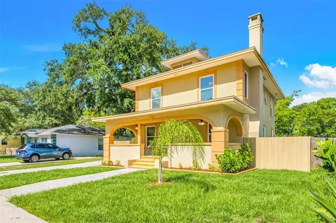 1451 14th Street S St Petersburg FL 33705