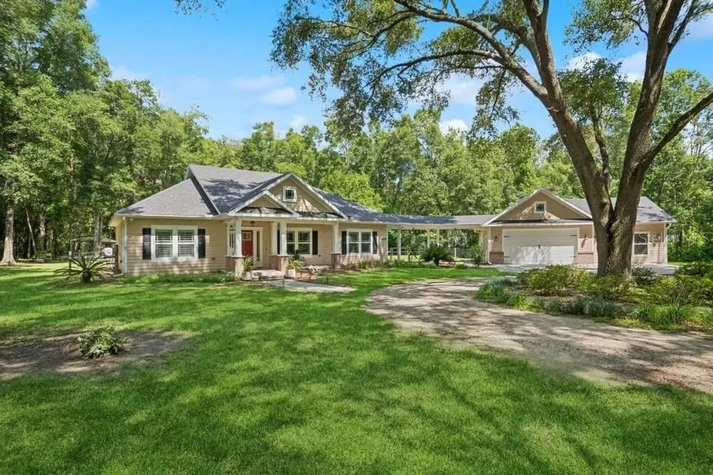 7652 NW 214th Street Alachua FL 32615