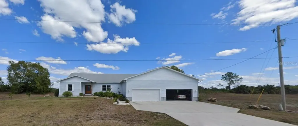 4007 NE 13th Place Cape Coral FL 33909
