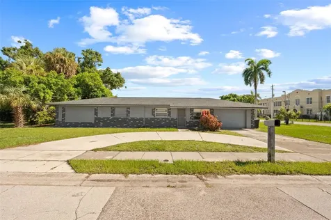 2979 Blount Street Fort Myers FL 33916
