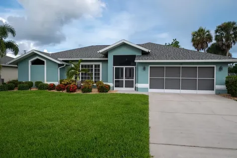 13 Sportsman Road Rotonda West FL 33947