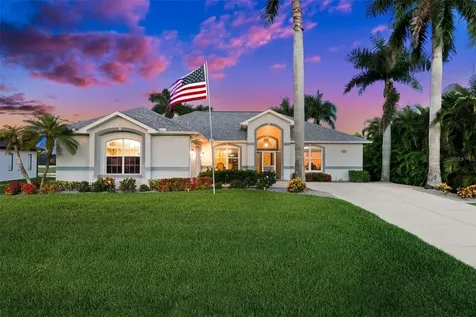 809 NE 5th Avenue Cape Coral FL 33909