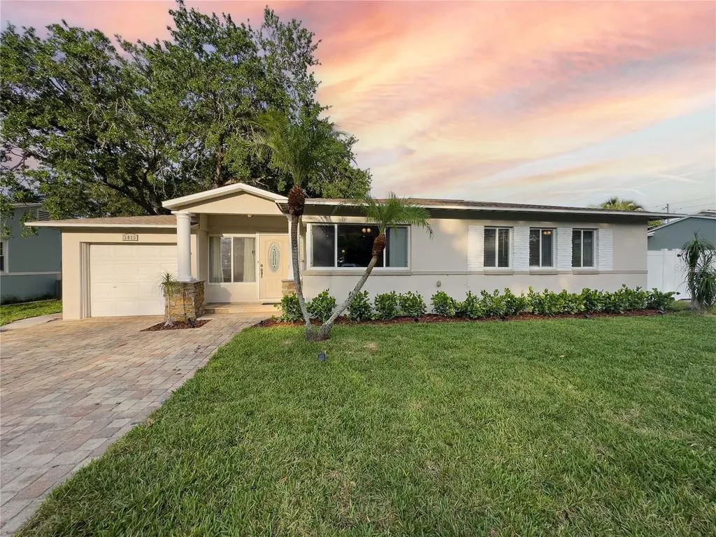 3819 17th Street N St Petersburg FL 33714