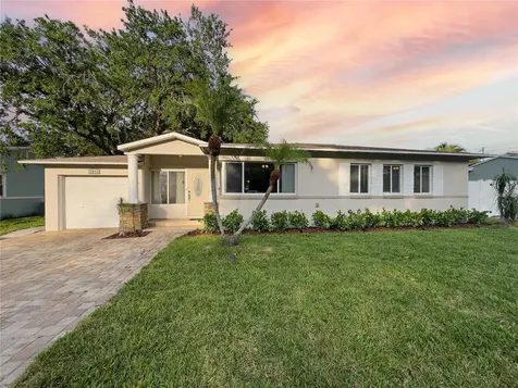 3819 17th Street N St Petersburg FL 33714