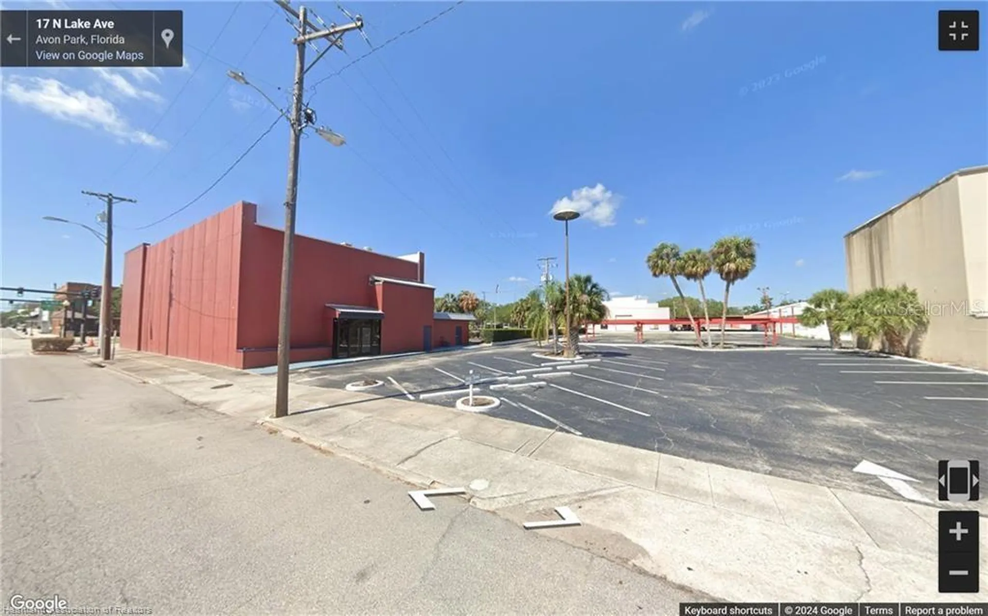 2 W Main Street Avon Park FL 33825