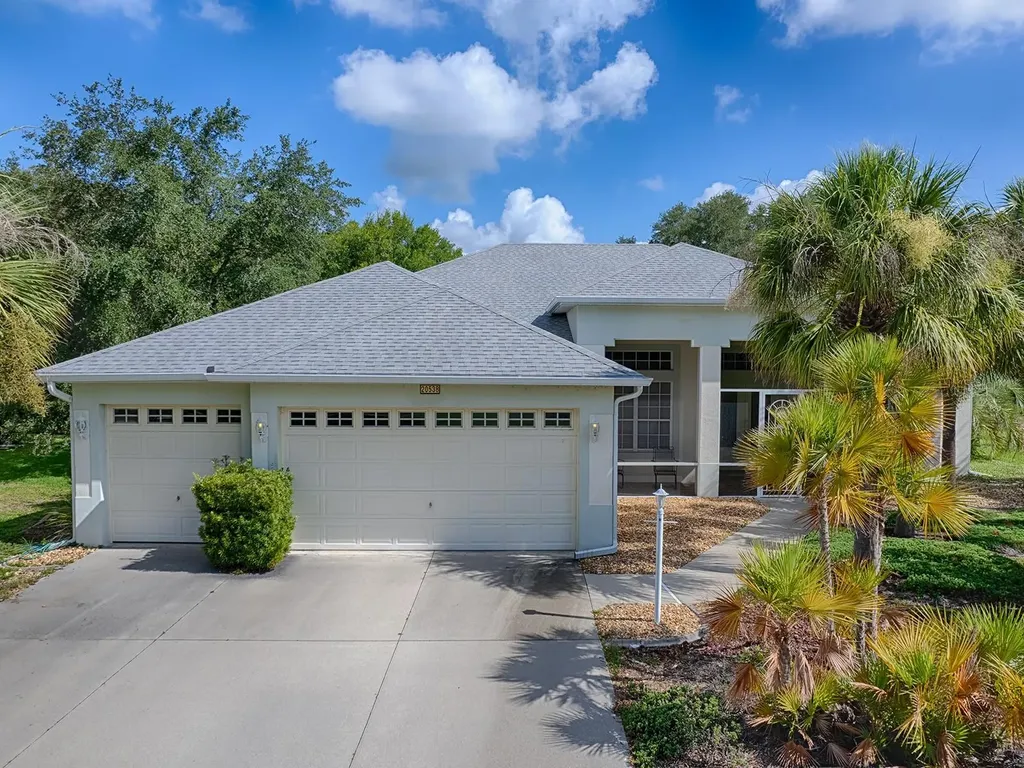 20538 Queen Alexandra Drive Leesburg FL 34748