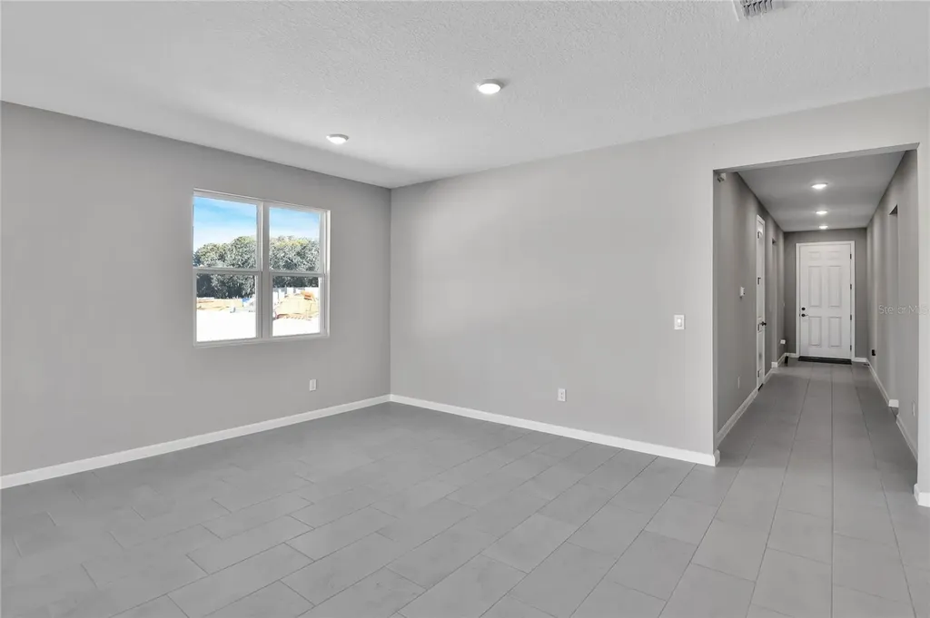 4063 Bannock Avenue Tavares FL 32778