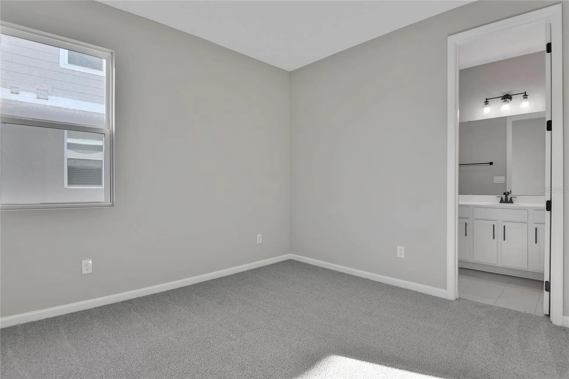 4063 Bannock Avenue Tavares FL 32778
