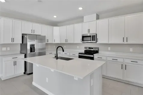 4063 Bannock Avenue Tavares FL 32778