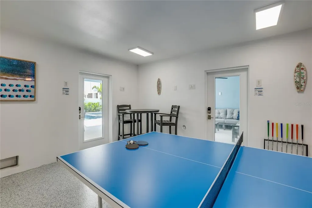 2102 Avenue B Bradenton Beach FL 34217