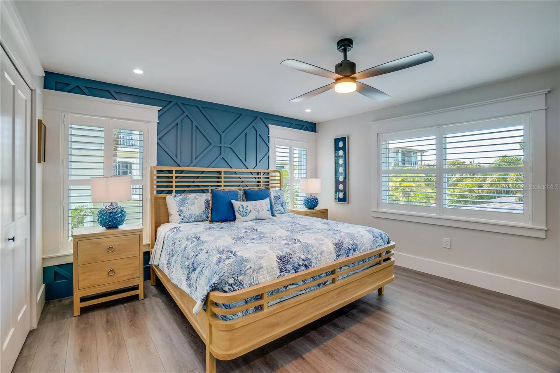 2102 Avenue B Bradenton Beach FL 34217