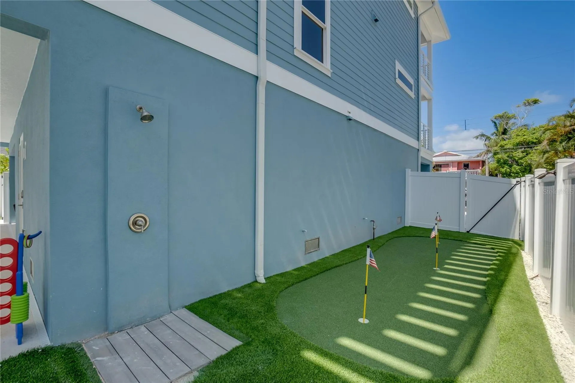 2102 Avenue B Bradenton Beach FL 34217