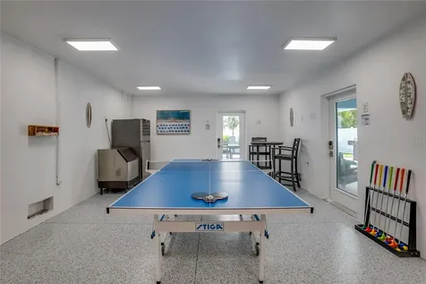 2102 Avenue B Bradenton Beach FL 34217