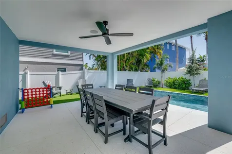 2102 Avenue B Bradenton Beach FL 34217
