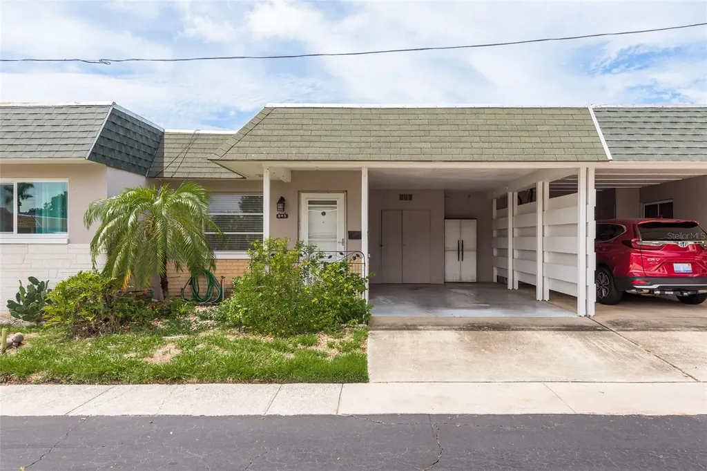 845 Sky Loch Drive S Dunedin FL 34698