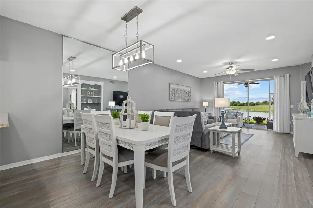 5271 Mahogany Run Avenue Sarasota FL 34241