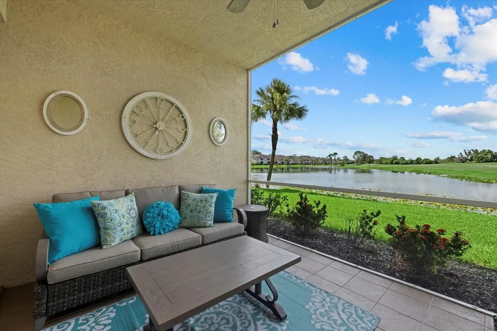 5271 Mahogany Run Avenue Sarasota FL 34241