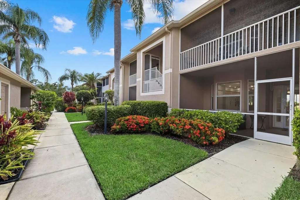 5271 Mahogany Run Avenue Sarasota FL 34241