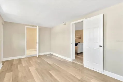 4008 W Rogers Avenue Tampa FL 33611
