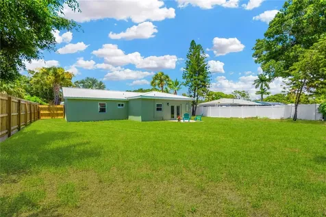 4008 W Rogers Avenue Tampa FL 33611