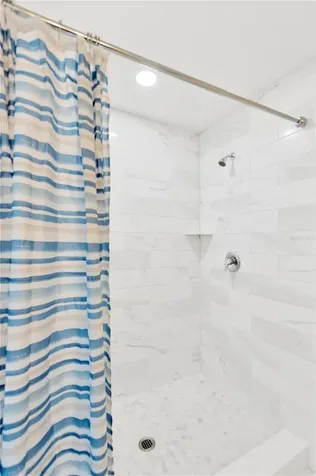 4008 W Rogers Avenue Tampa FL 33611