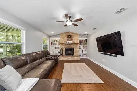 3615 NW 47th Terrace Gainesville FL 32606